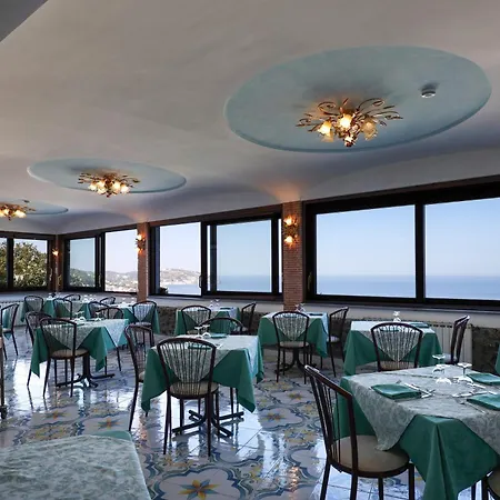 - Parco Mare Monte 3*